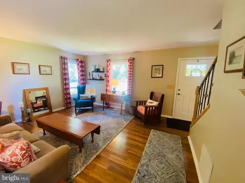 Entry Way - 5689 Spinnaker Dr, Salisbury, MD 21801 photo 1 of 8
