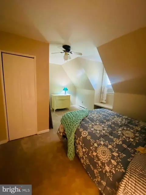 Bedroom - 5689 Spinnaker Dr, Salisbury, MD 21801 photo 7 of 12