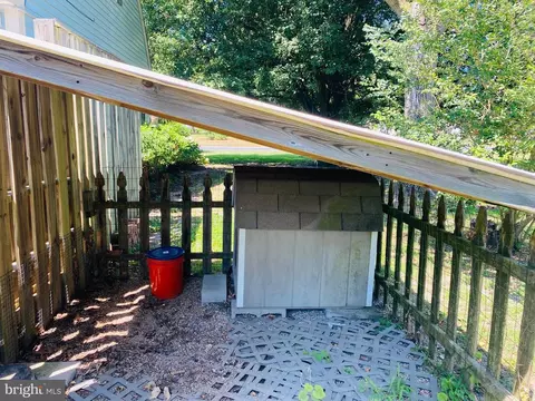 Exterior - 5689 Spinnaker Dr, Salisbury, MD 21801 photo 12 of 30