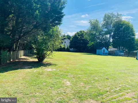 Exterior - 5689 Spinnaker Dr, Salisbury, MD 21801 photo 29 of 30