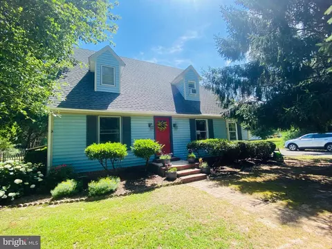Exterior - 5689 Spinnaker Dr, Salisbury, MD 21801 photo 2 of 30
