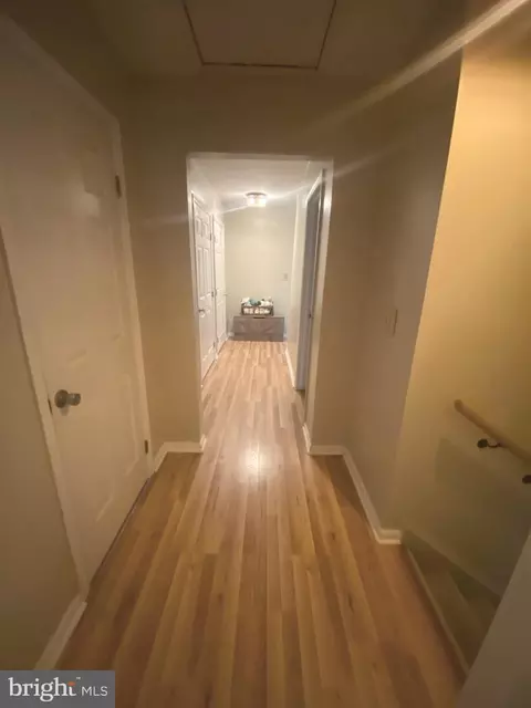 Entry Way - 5689 Spinnaker Dr, Salisbury, MD 21801 photo 7 of 8