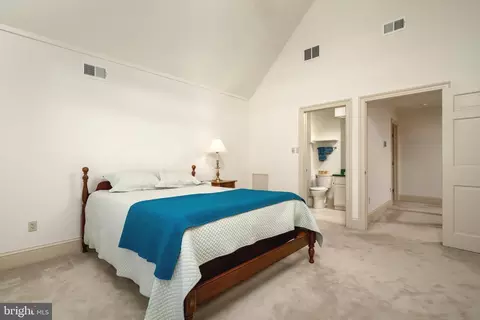 Bedroom - 5285 James Landing Rd, Salisbury, MD 21801 photo 3 of 5