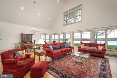 Living - 5285 James Landing Rd, Salisbury, MD 21801 photo 5 of 5