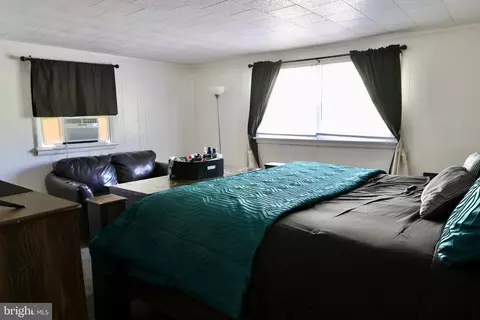 401 Main St, Hebron, MD 21830 photo 5
