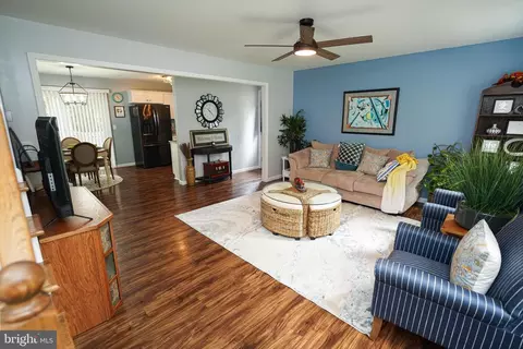 103 Barbara Ave, Hebron, MD 21830 photo 5