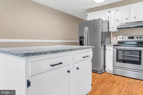 Kitchen - 912 Green Mor Ave, Salisbury, MD 21804 photo 6 of 6