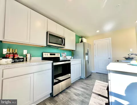 Kitchen - 1113 Wintermead Loop, Salisbury, MD 21801 photo 3 of 4