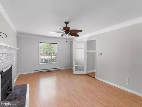 Living - 27197 Pinebrook Ter, Hebron, MD 21830 photo 5 of 5