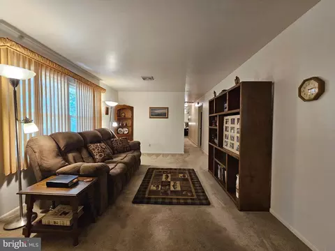 Living - 501 Beaglin Park Dr, Salisbury, MD 21804 photo 1 of 2