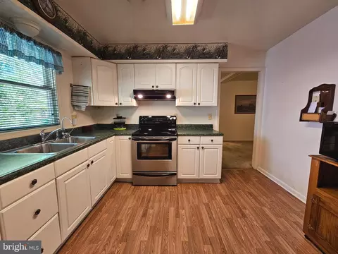 Kitchen - 501 Beaglin Park Dr, Salisbury, MD 21804 photo 1 of 2