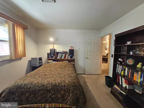 Bedroom - 501 Beaglin Park Dr, Salisbury, MD 21804 photo 2 of 3
