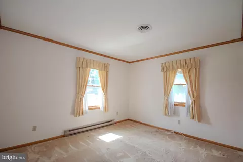 Bedroom - 306 Calvin Dr, Salisbury, MD 21804 photo 4 of 5