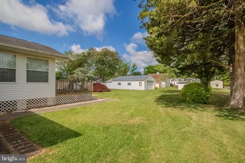 Exterior - 306 Calvin Dr, Salisbury, MD 21804 photo 3 of 7