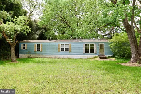 3932 St Lukes Rd, Fruitland, MD 21826