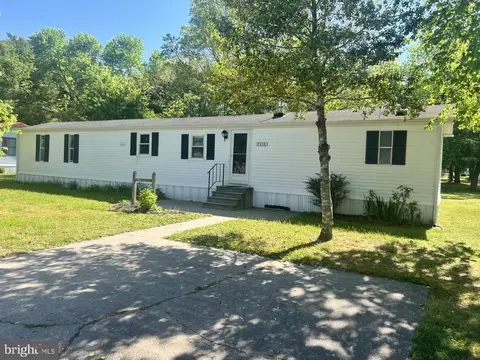 9328 Colonial Mill Dr, Delmar, MD 21875