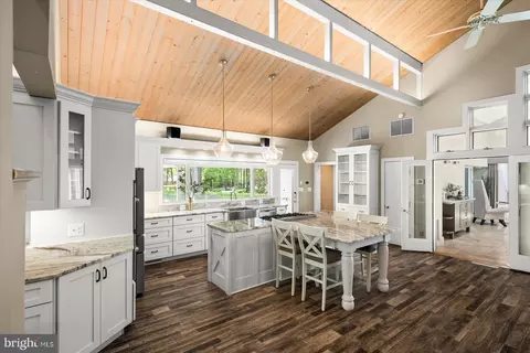 Kitchen - 27016 Edinburgh Ct, Salisbury, MD 21801 photo 5 of 5
