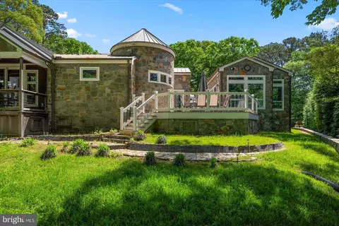 Exterior - 27016 Edinburgh Ct, Salisbury, MD 21801 photo 12 of 18
