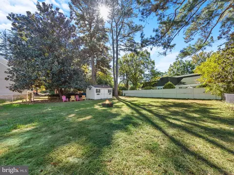 Exterior - 604 Crestview Ln, Salisbury, MD 21801 photo 5 of 10