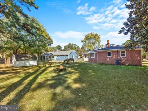 Exterior - 604 Crestview Ln, Salisbury, MD 21801 photo 7 of 10