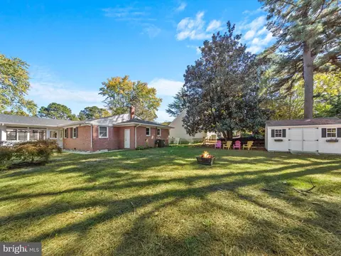 Exterior - 604 Crestview Ln, Salisbury, MD 21801 photo 6 of 10