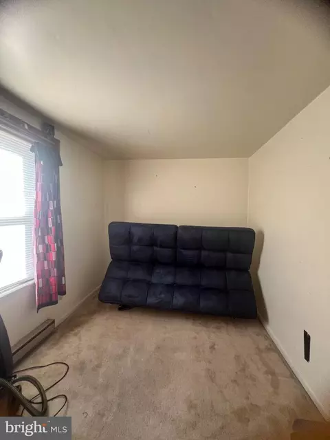 Bedroom - 8669 Jersey Rd, Salisbury, MD 21801 photo 2 of 2