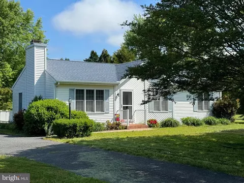 1702 Greentree Dr, Salisbury, MD 21804 photo 2