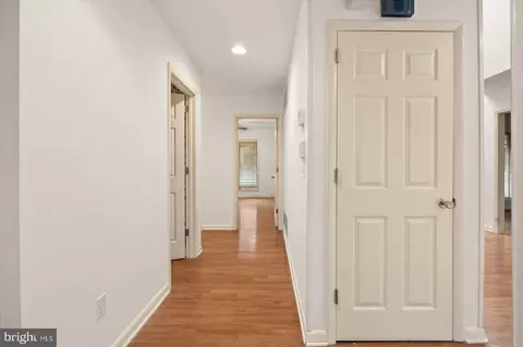 Entry Way - 704 Burning Tree Cir, Salisbury, MD 21801 photo 4 of 10