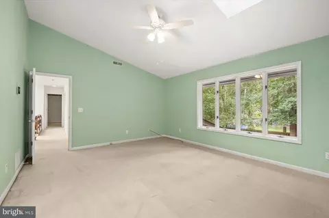 Entry Way - 704 Burning Tree Cir, Salisbury, MD 21801 photo 8 of 10
