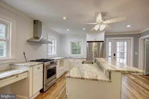 Kitchen - 23819 Nanticoke Rd, Quantico, MD 21856 photo 1 of 3
