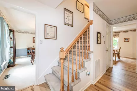 Entry Way - 6055 Bridle Ct, Salisbury, MD 21801 photo 1 of 2