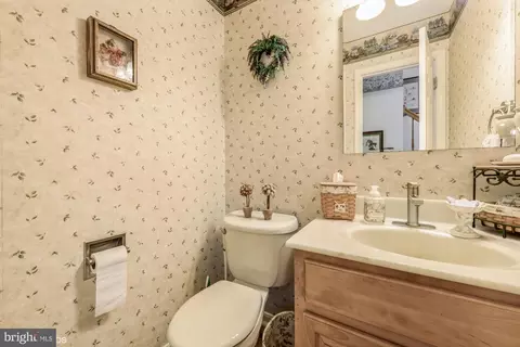 Bath - 6055 Bridle Ct, Salisbury, MD 21801 photo 1 of 2