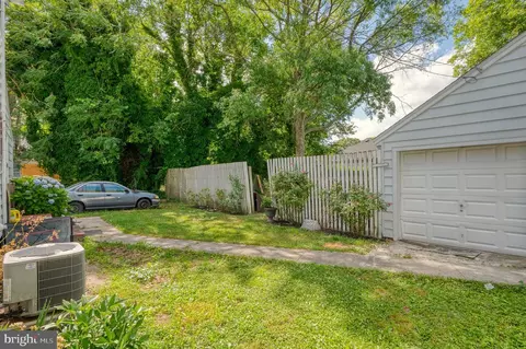Exterior - 418 E State St, Delmar, MD 21875 photo 2 of 11