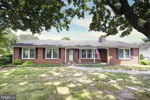 Exterior - 305 Wyman Dr, Salisbury, MD 21804 photo 2 of 5