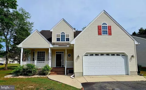 1410 E Upland Dr, Salisbury, MD 21801