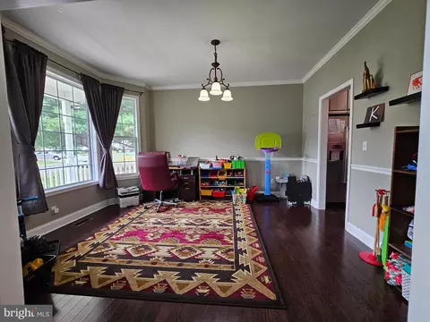 1410 E Upland Dr, Salisbury, MD 21801 photo 3
