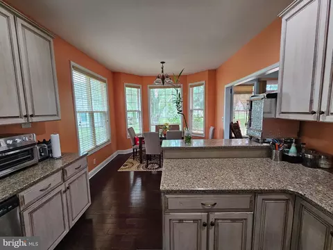 1410 E Upland Dr, Salisbury, MD 21801 photo 9