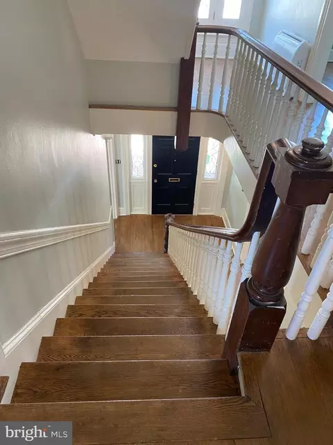 Entry Way - 104 E William St, Salisbury, MD 21801 photo 12 of 12