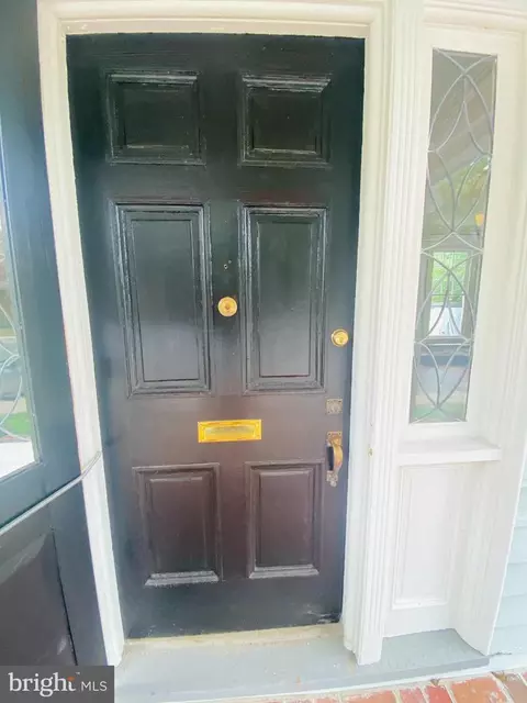 Exterior - 104 E William St, Salisbury, MD 21801 photo 3 of 11