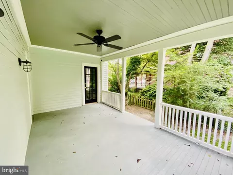 Exterior - 104 E William St, Salisbury, MD 21801 photo 6 of 11