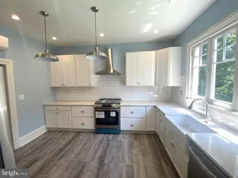 Kitchen - 104 E William St, Salisbury, MD 21801 photo 7 of 8