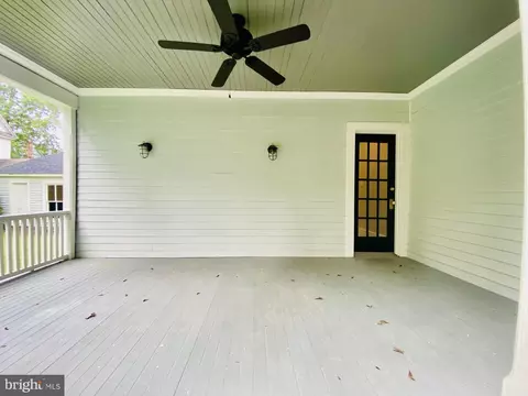Exterior - 104 E William St, Salisbury, MD 21801 photo 7 of 11