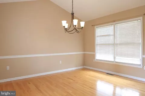 Living - 29459 Windy Hill Cir, Delmar, MD 21875 photo 5 of 8