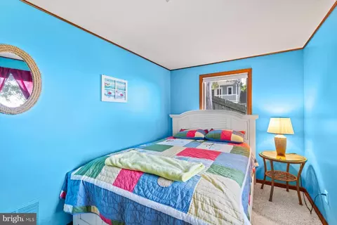 Bedroom - 4458 Sunset Dr, Tyaskin, MD 21865 photo 4 of 8