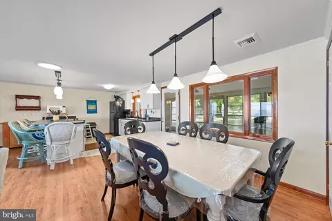 Dining - 4458 Sunset Dr, Tyaskin, MD 21865 photo 3 of 3