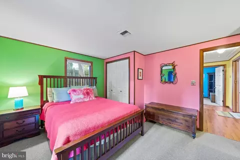 Bedroom - 4458 Sunset Dr, Tyaskin, MD 21865 photo 2 of 8