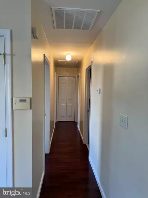 Entry Way - 723 Ebenezer Dr, Salisbury, MD 21801 photo 2 of 3