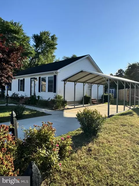 723 Ebenezer Dr, Salisbury, MD 21801