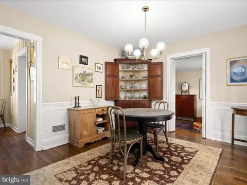 Dining - 431 Somerset Ave, Salisbury, MD 21801 photo 1 of 7