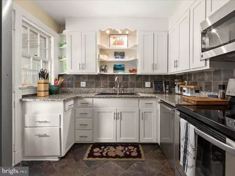 Kitchen - 431 Somerset Ave, Salisbury, MD 21801 photo 2 of 4
